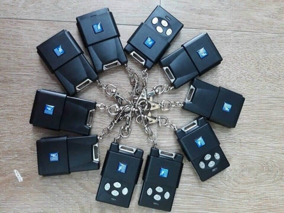 Ảnh minh họa Thợ làm remote cửa cuốn uy tín - Hình 1