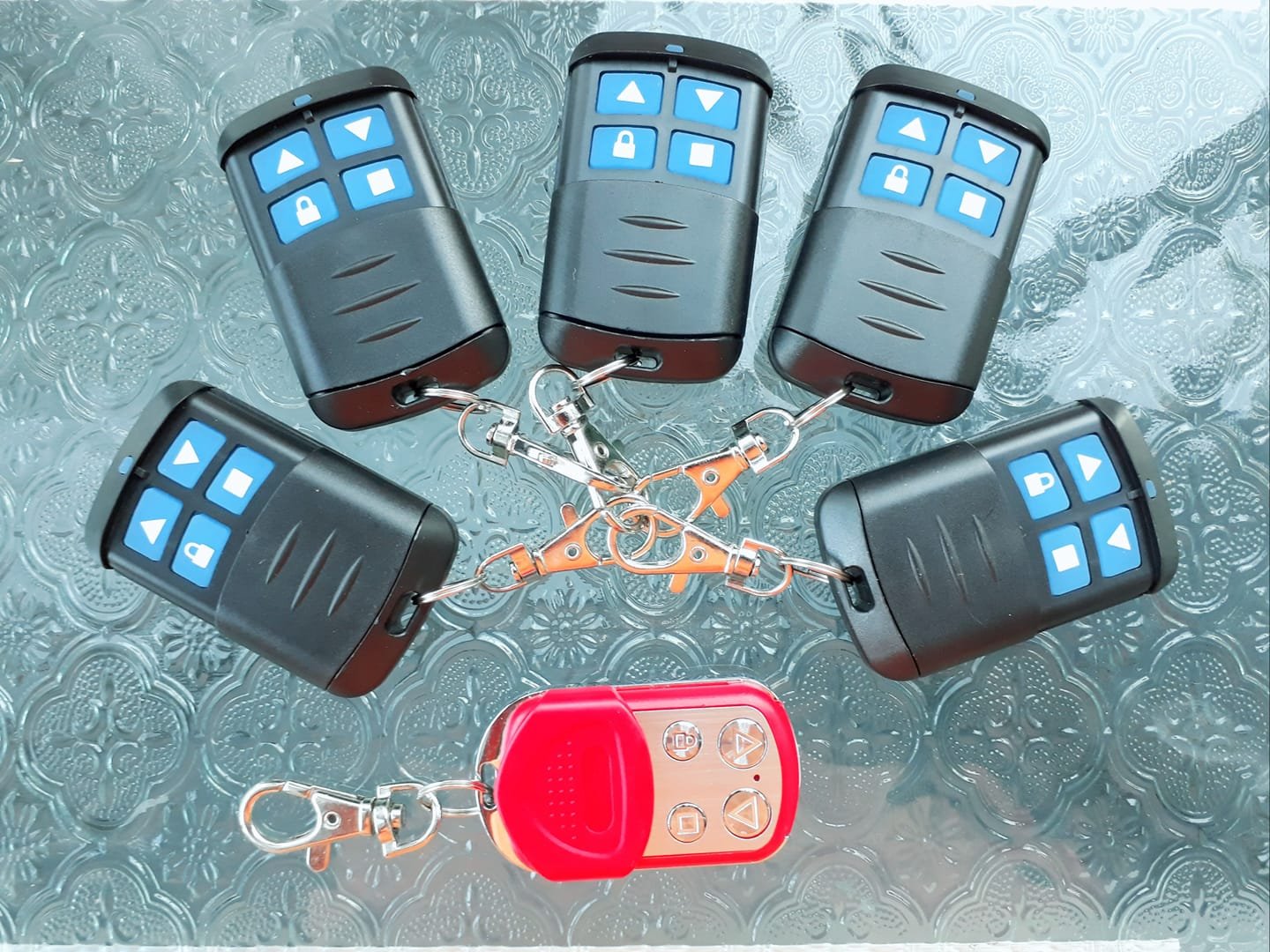 Ảnh minh họa Thợ làm thêm remote cửa cuốn gần đây - Hình 2 Ảnh minh họa Thợ làm thêm remote cửa cuốn gần đây - Hình 2
